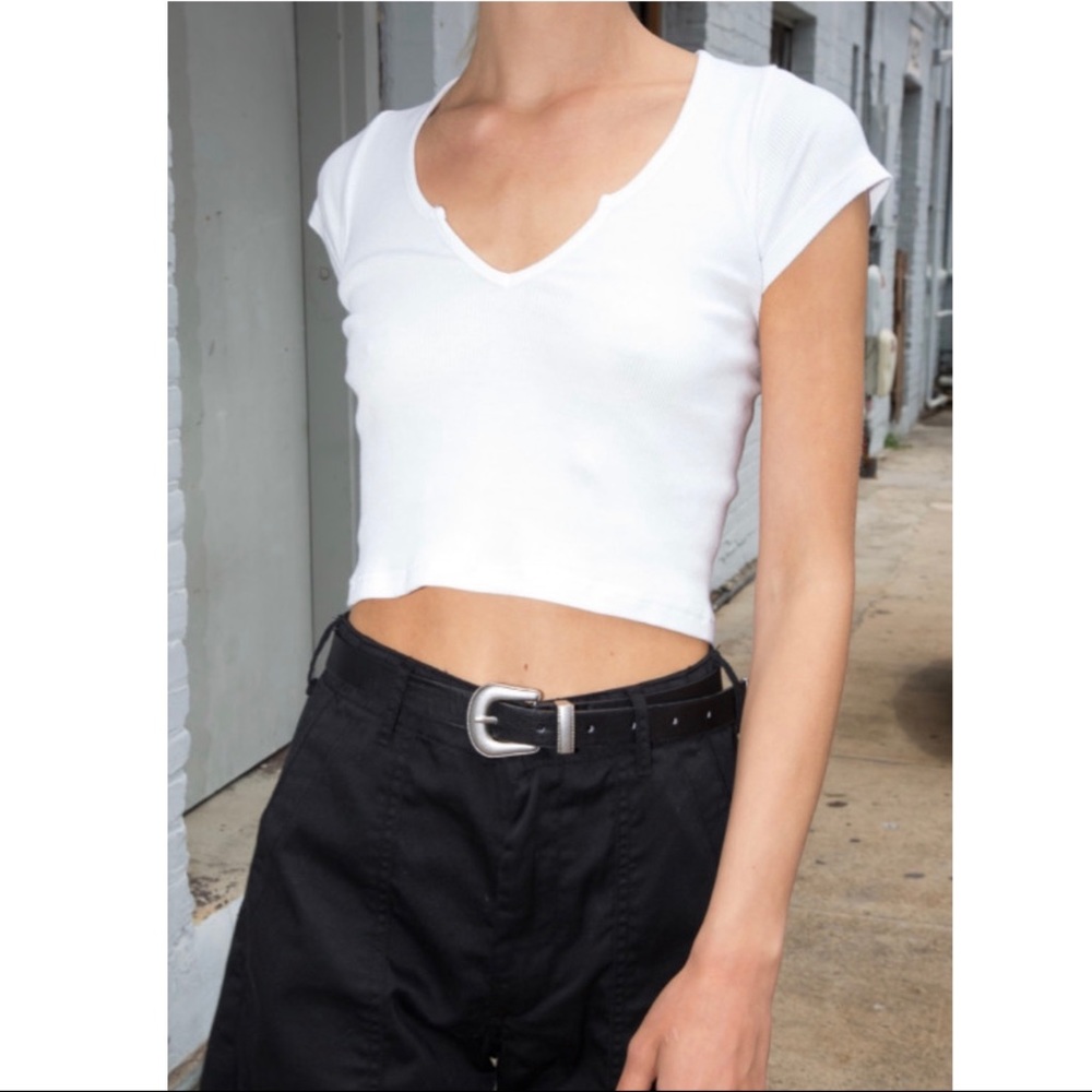 Brandy Melville Richie Top light yellow
